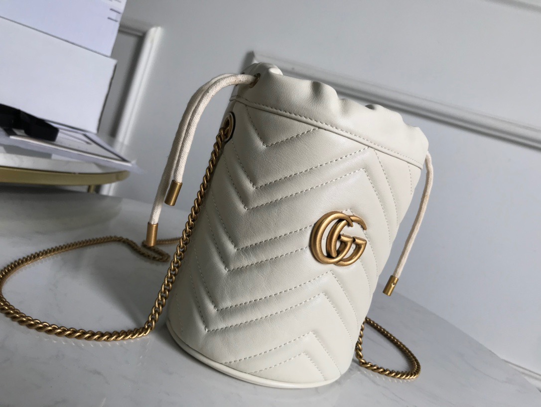 グッチ GUCCI 575163 ハンドバッグ レディース ブランド 正規品 代金引換可