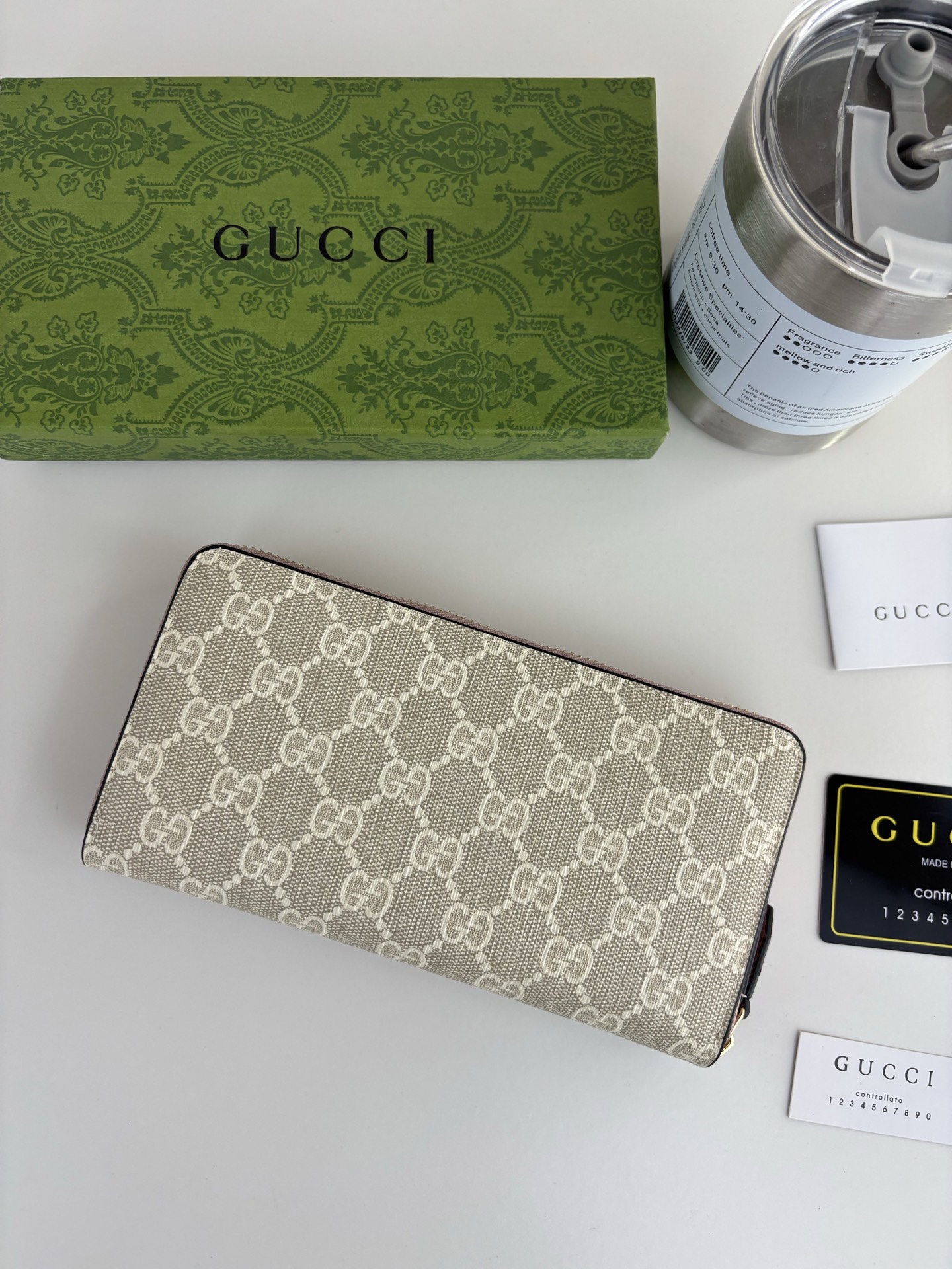 グッチ「Gucci」レディース ラウンドファスナー長財布
