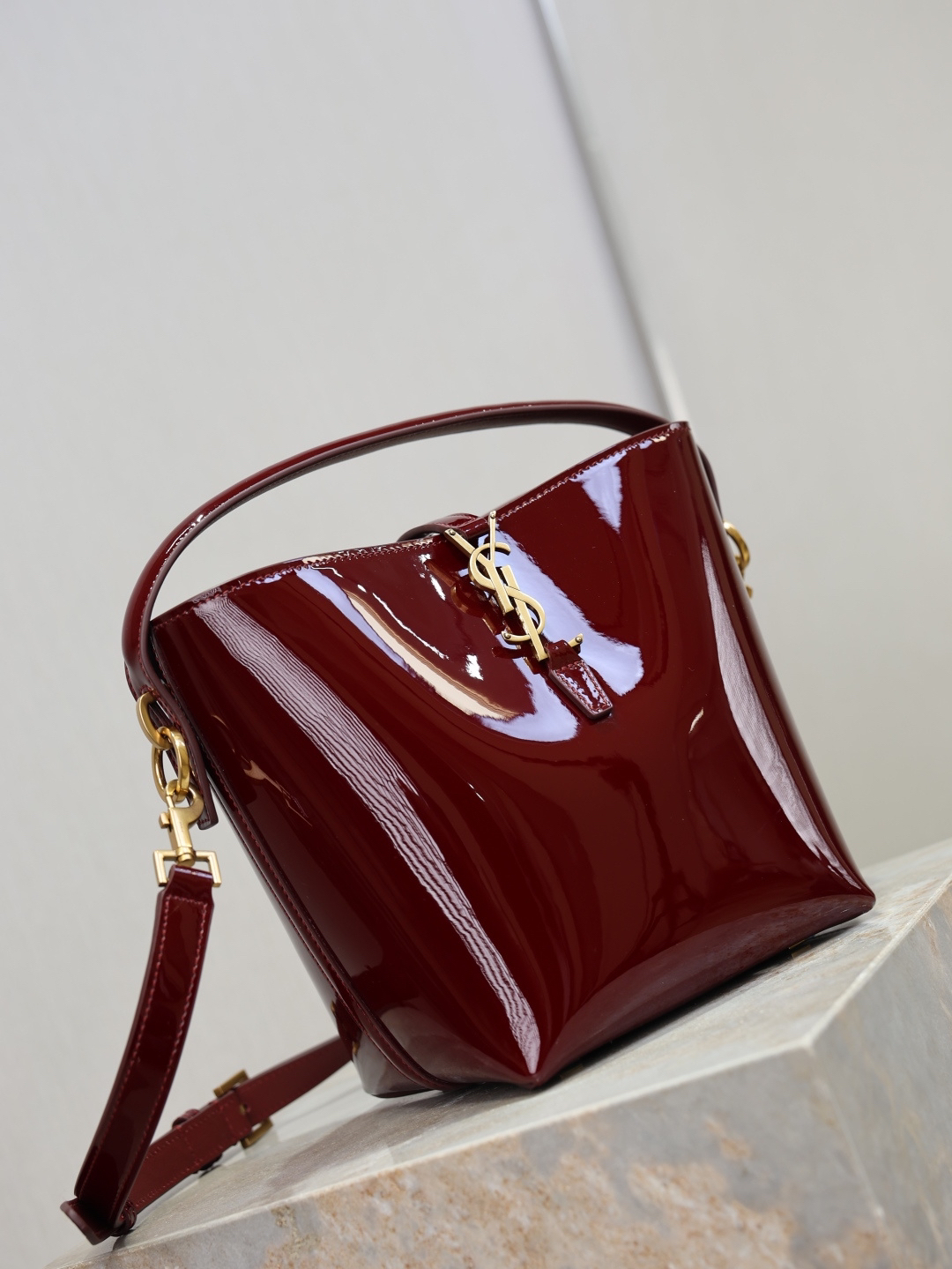 イヴ・サンローラン YSL レディース ファッションバッグ 代金引換可