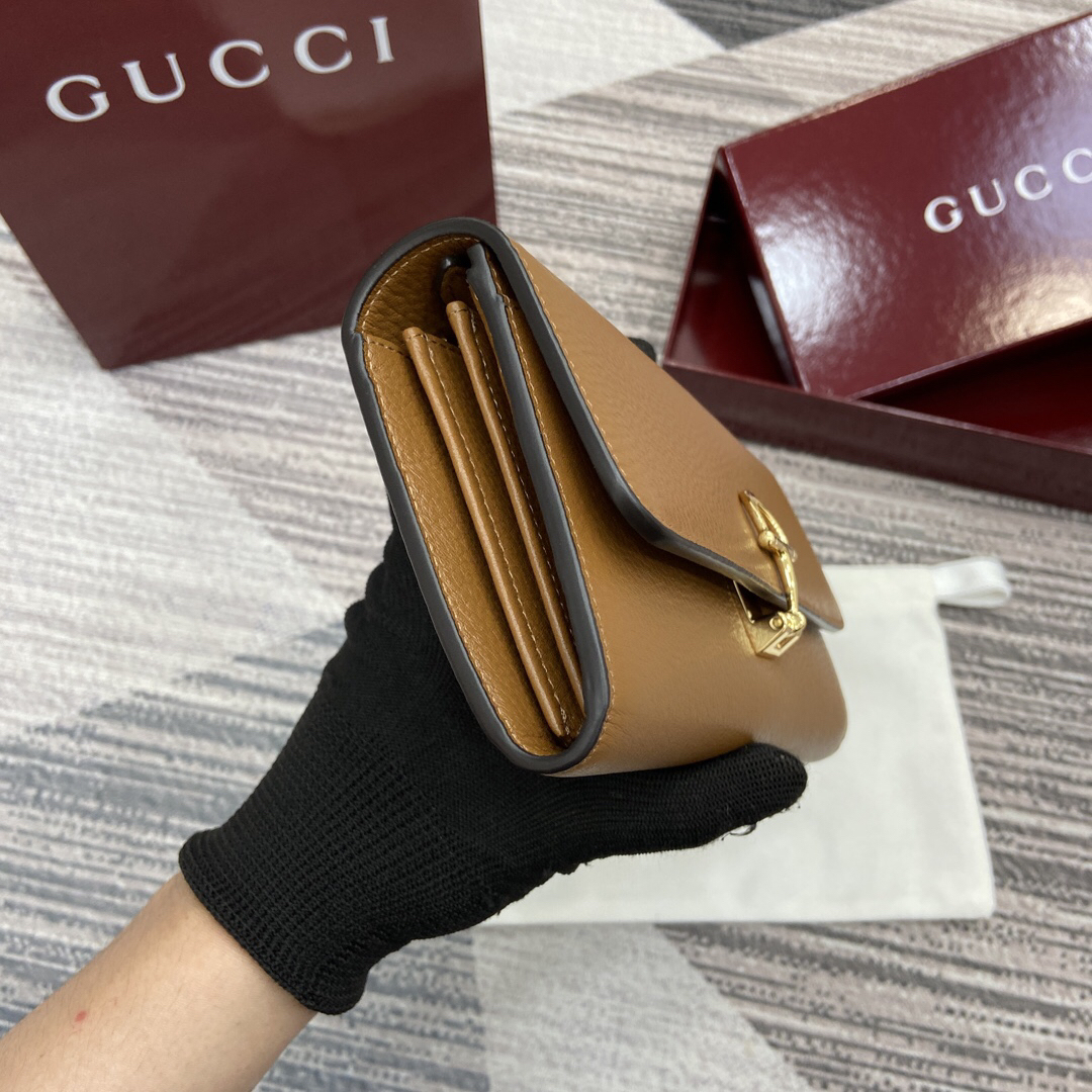 GUCCI グッチ ソフトビット コレクション 828147 ホワイト カーフスキン レディース長財布