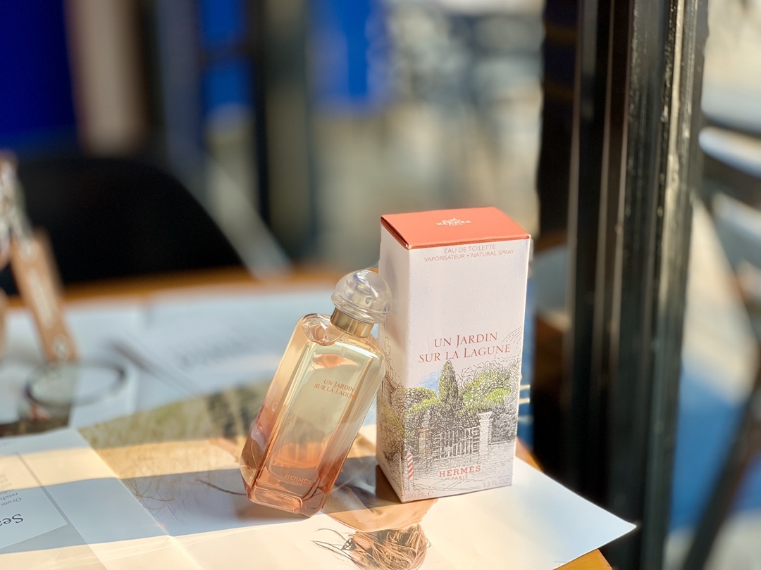 【エルメス】Hermes  100ml 香水（こうすい）レディース / メンズ 送料無料 代金引換