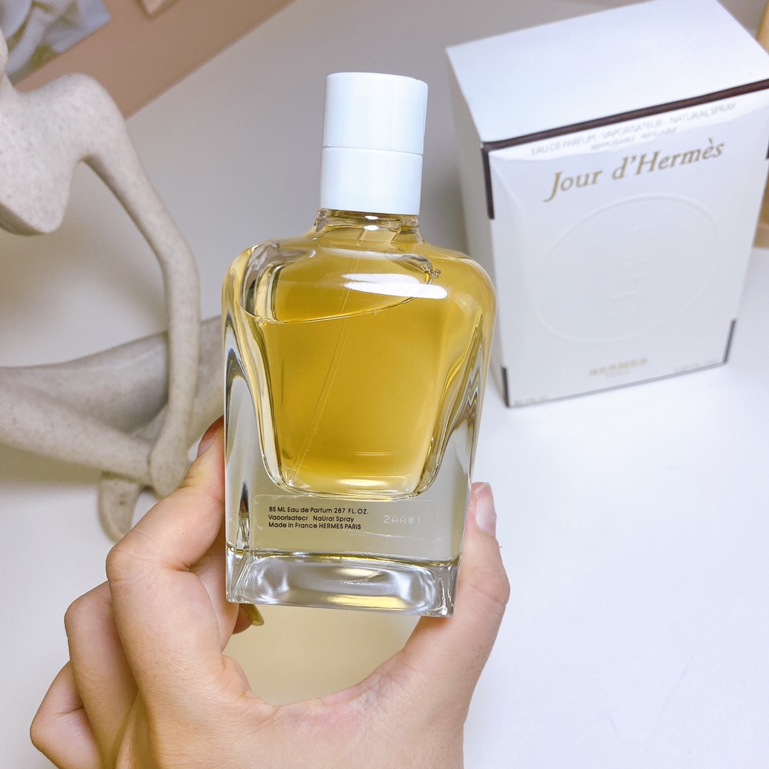 【エルメス】Hermes  85ml 香水（こうすい）レディース / メンズ 送料無料 代金引換