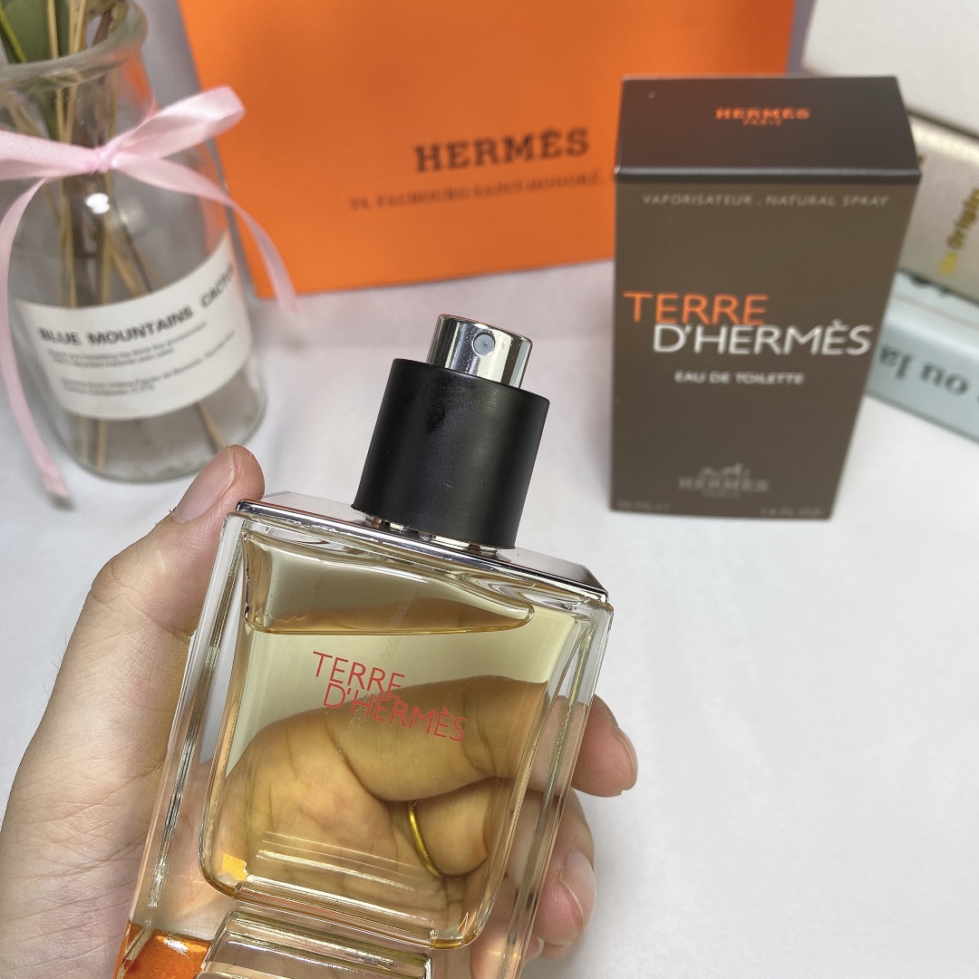 【エルメス】Hermes  50ml 香水（こうすい）レディース / メンズ 送料無料 代金引換