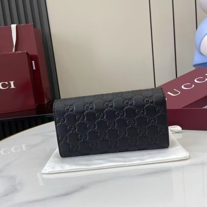 GUCCI グッチ エンブレム コレクション 847210 アンコラレッド 押し花 レディースバッグ