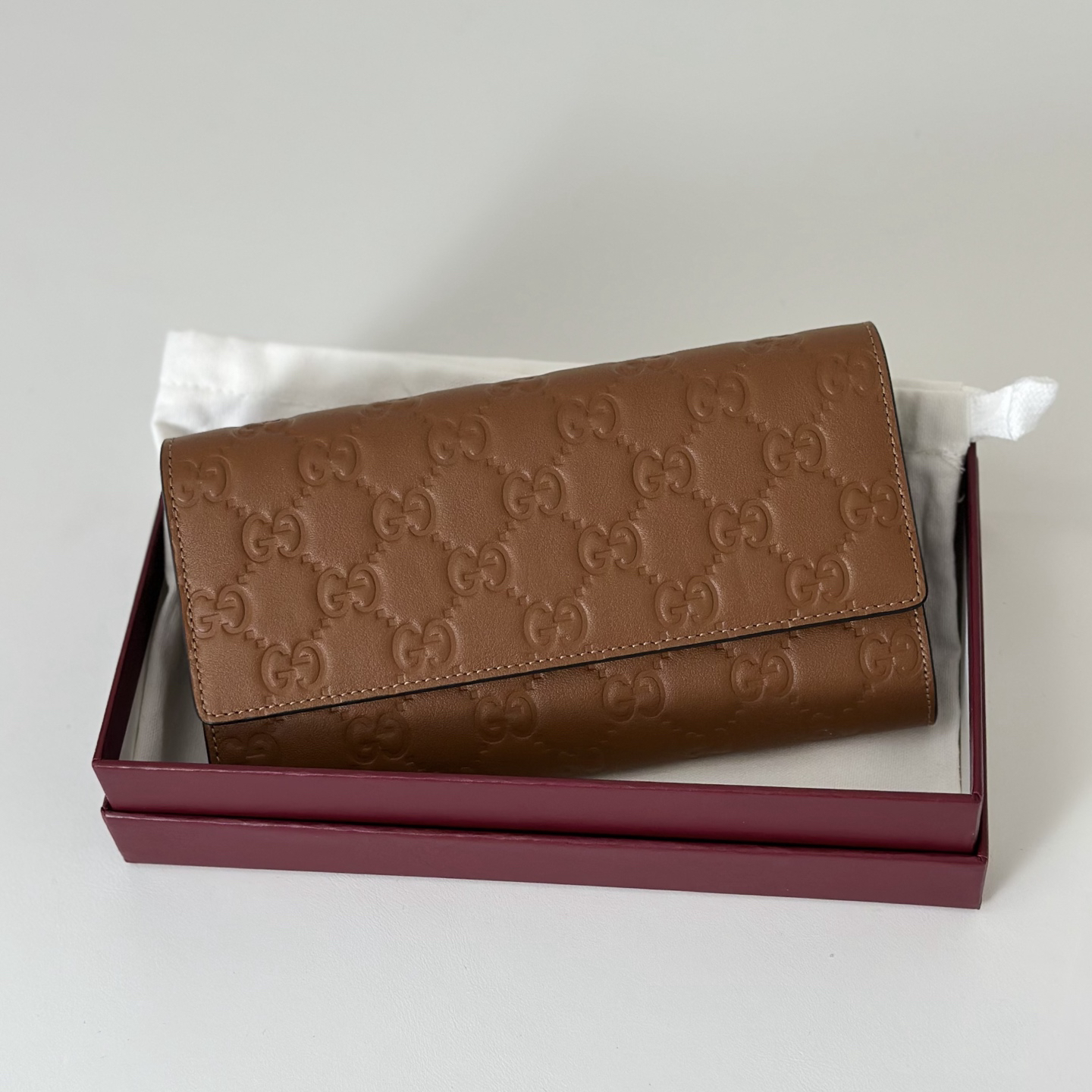 GUCCI グッチ エンブレム コレクション 847210 アンコラレッド 押し花 レディースバッグ