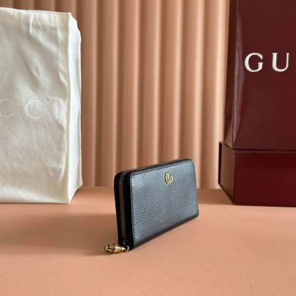 GUCCI マーモント 739499 クラシック ロングウォレット ブラック