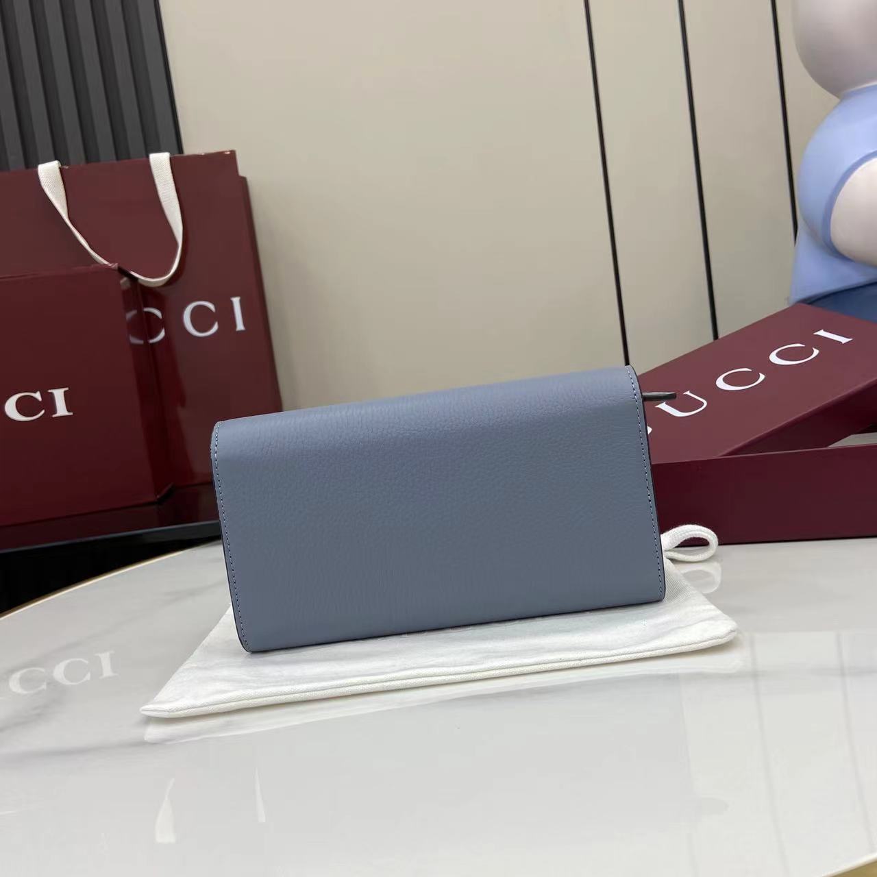 GUCCI グッチ ソフトビット コレクション 828147 ホワイト カーフスキン レディース長財布