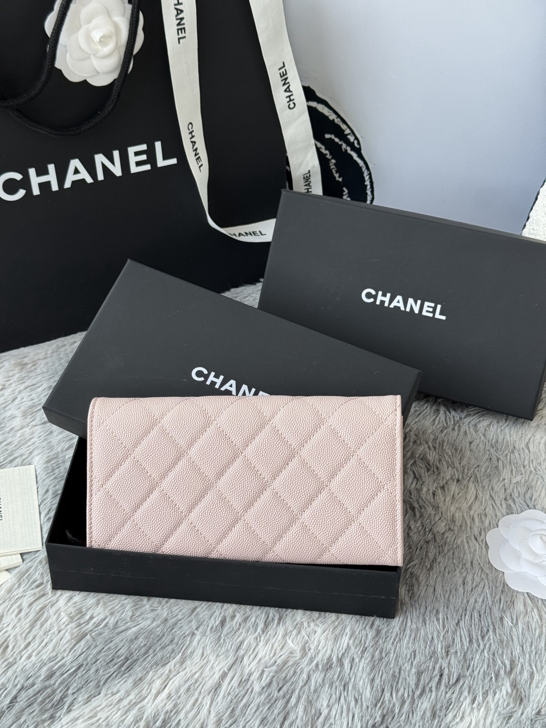 シャネル「Chanel」レザーポケットウォレット