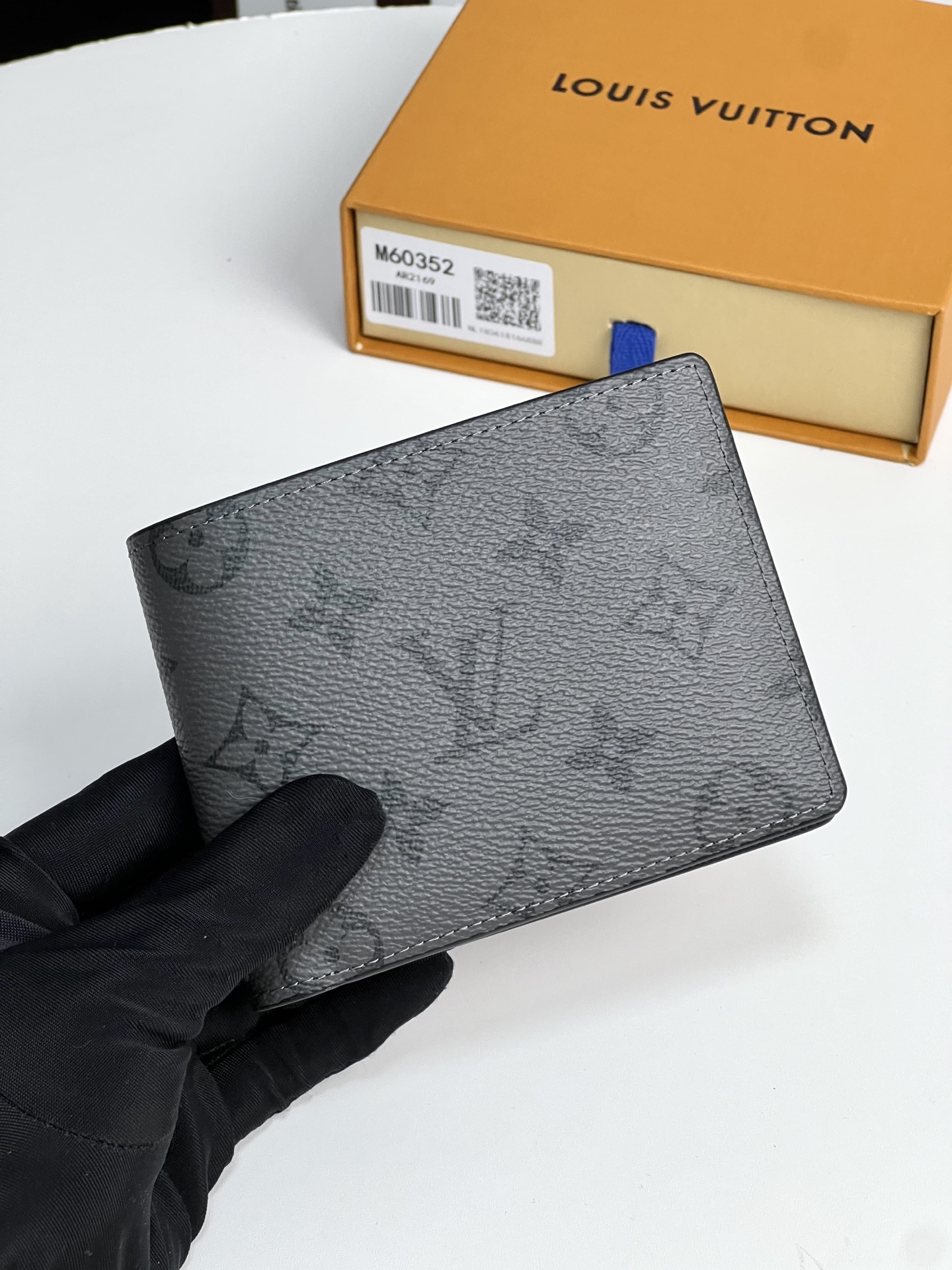 ルイ・ヴィトン「Louis Vuitton」レザーポケットウォレット