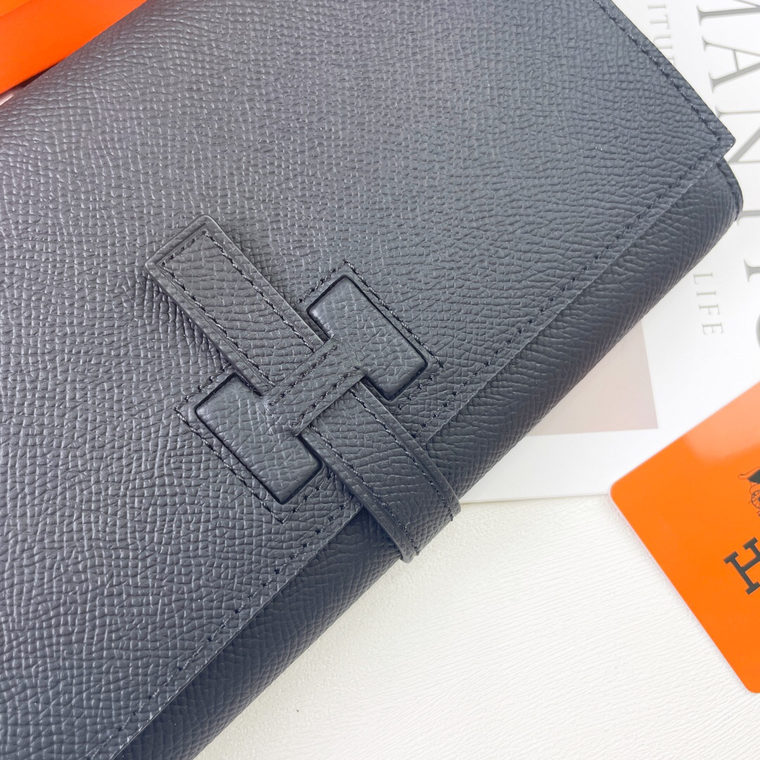 エルメス「Hermès」レザーポケットウォレット