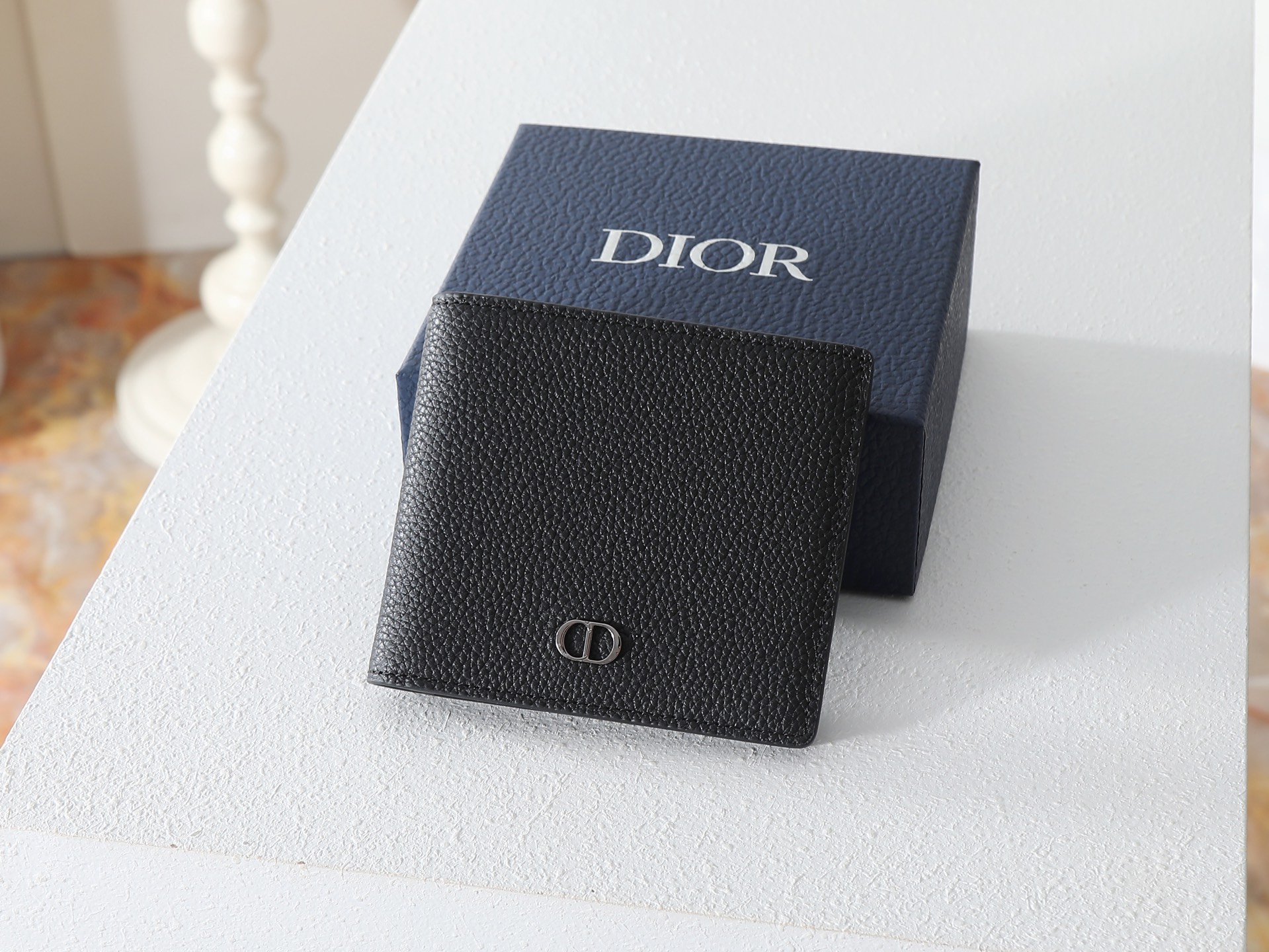 ディオール「Dior」 クラシックな高級品さいふ