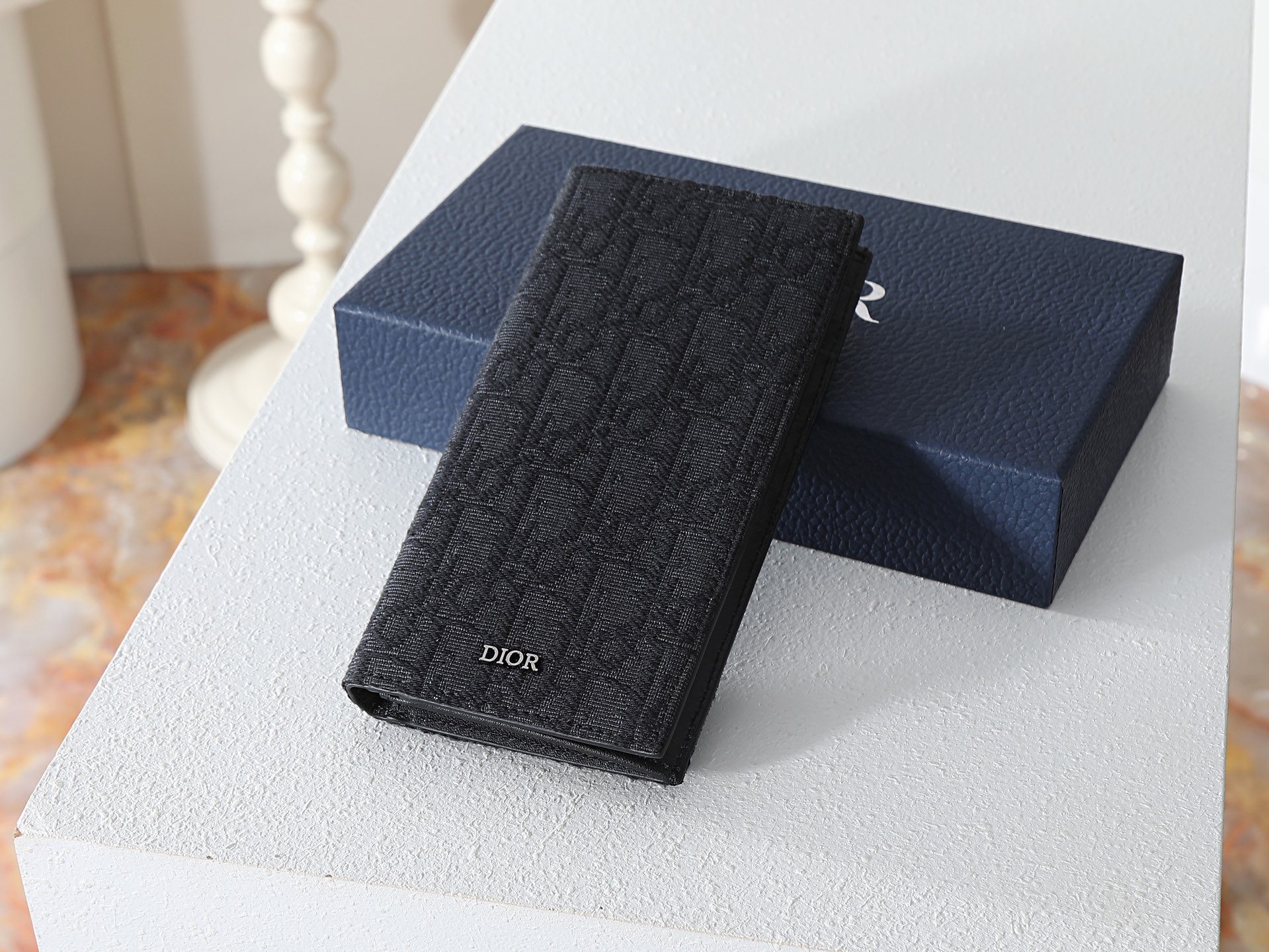ディオール「Dior」 クラシックな高級品さいふ