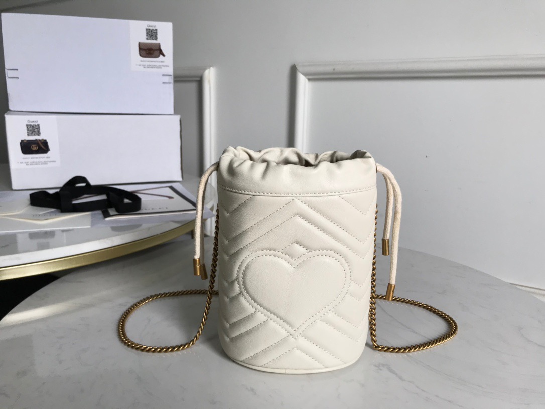 グッチ GUCCI 575163 ハンドバッグ レディース ブランド 正規品 代金引換可