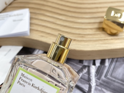 クロエ Chloe 香水 ギフト プレゼント 女性に人気 上品な香り 代金引換可