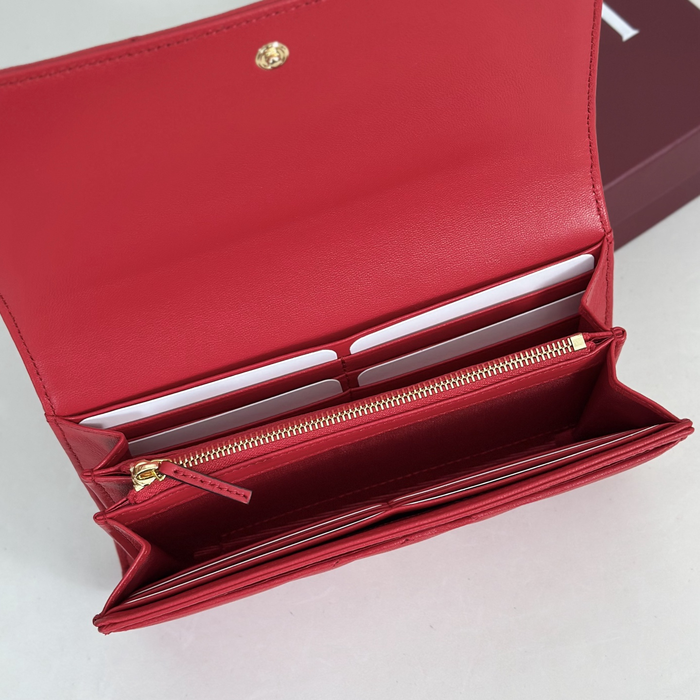 グッチ「Gucci」 443436  レディース ラウンドファスナー長財布 全国送料無料・代金引換対応