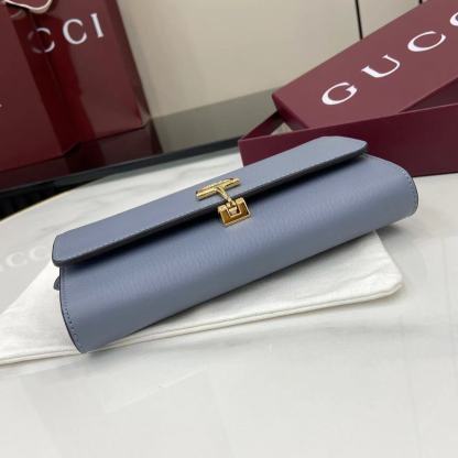 GUCCI グッチ ソフトビット コレクション 828147 ホワイト カーフスキン レディース長財布