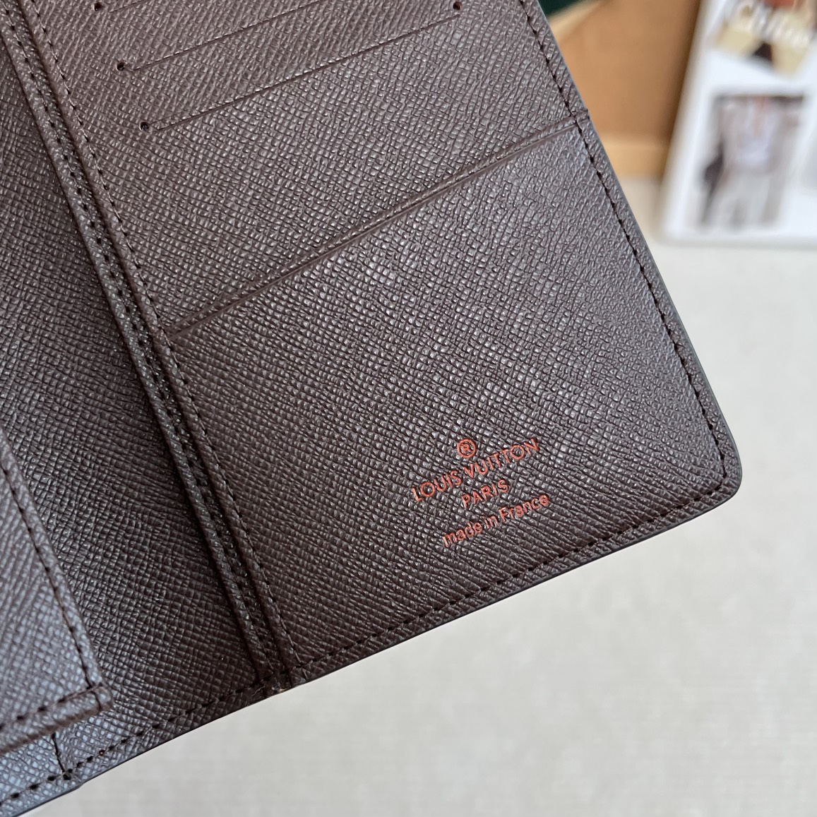 ルイ・ヴィトン「Louis Vuitton」レザーポケットウォレット