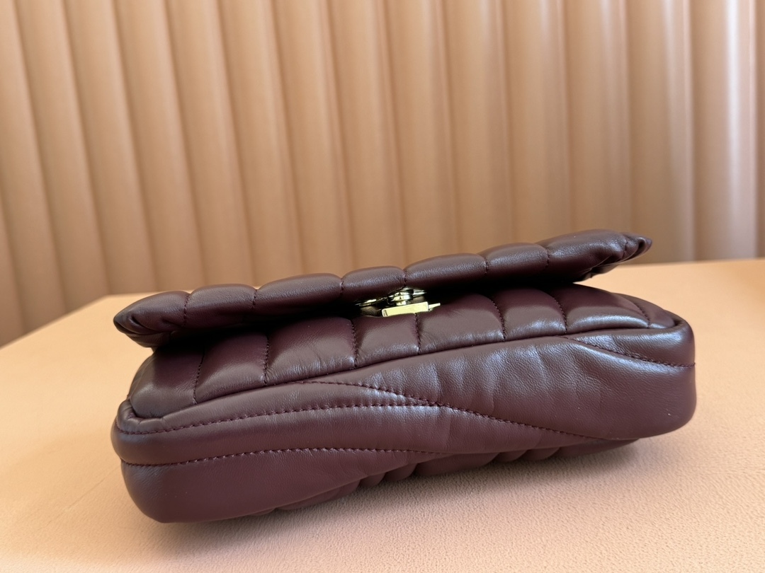 グッチ GUCCI 806017 ハンドバッグ レディース ブランド 正規品 代金引換可