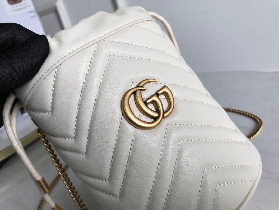 グッチ GUCCI 575163 ハンドバッグ レディース ブランド 正規品 代金引換可