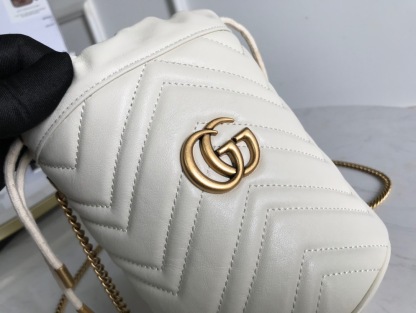 グッチ GUCCI 575163 ハンドバッグ レディース ブランド 正規品 代金引換可