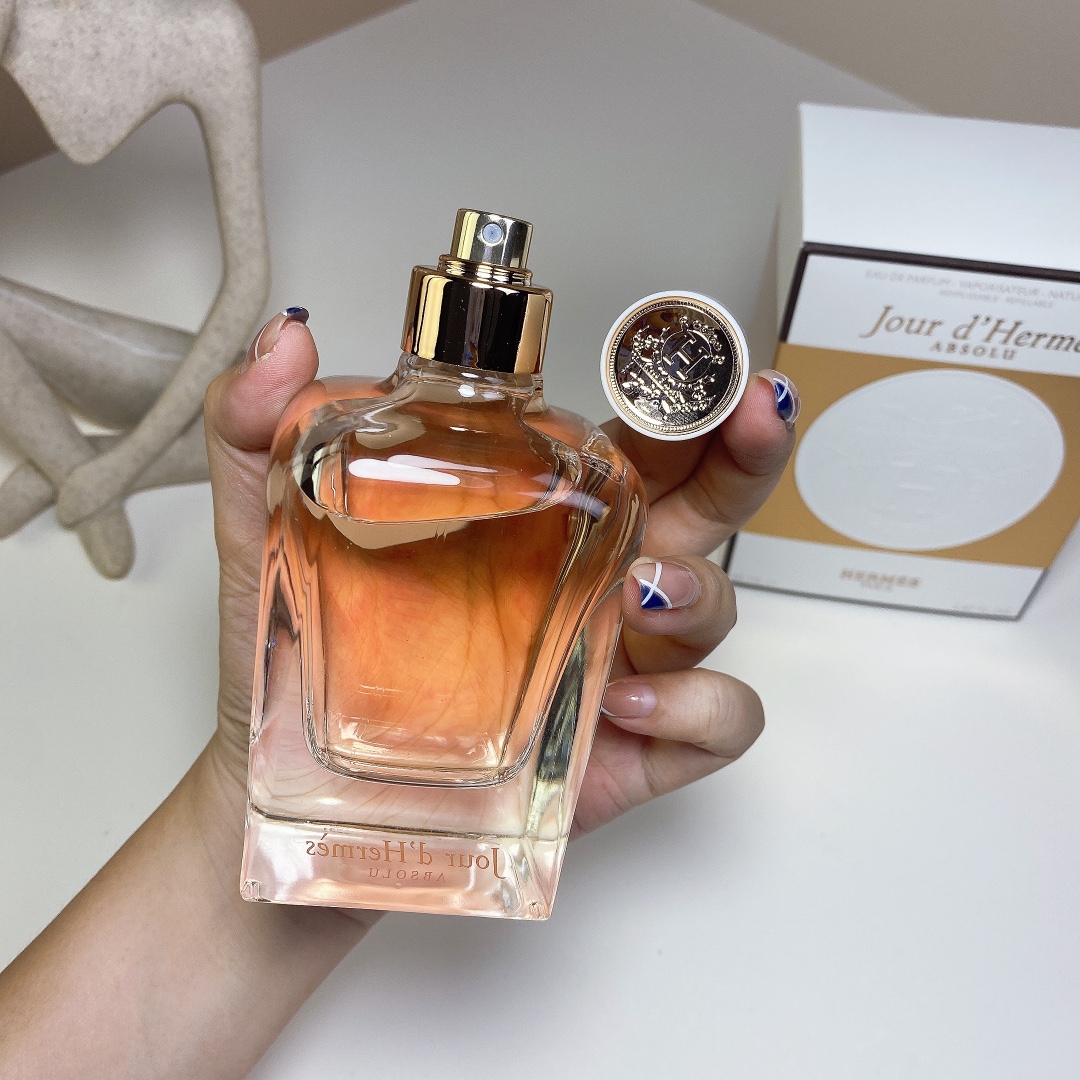 【エルメス】Hermes  85ml 香水（こうすい）レディース / メンズ 送料無料 代金引換