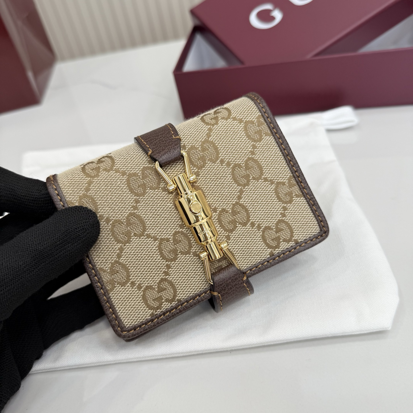 グッチ「Gucci」867166 レディース ラウンドファスナー長財布
