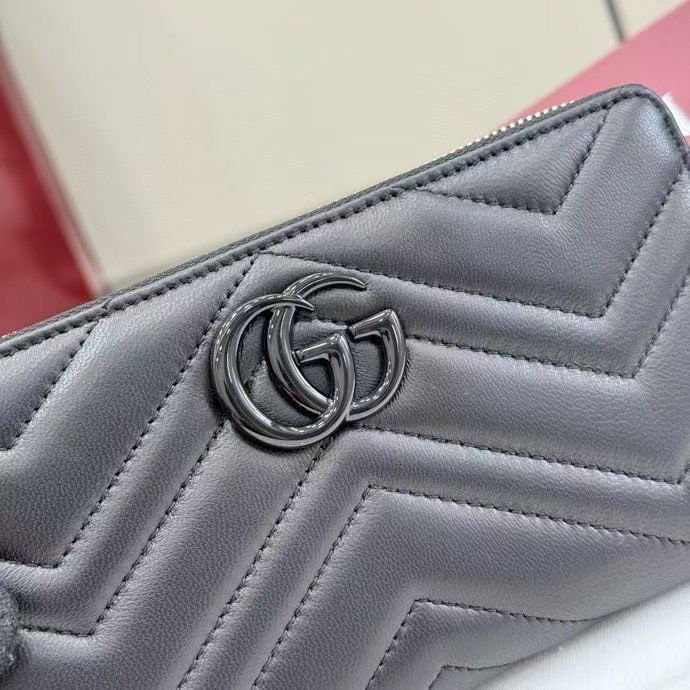 グッチ「Gucci」レディース ラウンドファスナー長財布