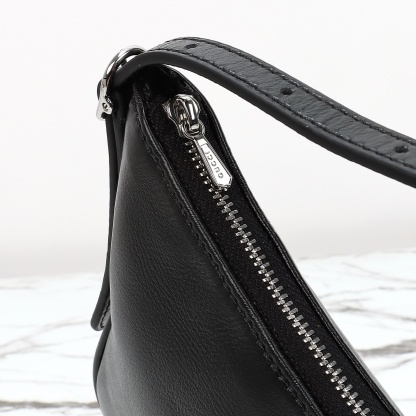 グッチ GUCCI  863406 ハンドバッグ レディース ブランド 正規品 代金引換可