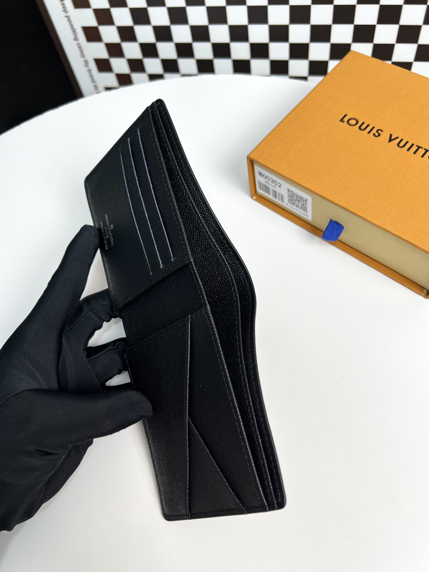 ルイ・ヴィトン「Louis Vuitton」レザーポケットウォレット