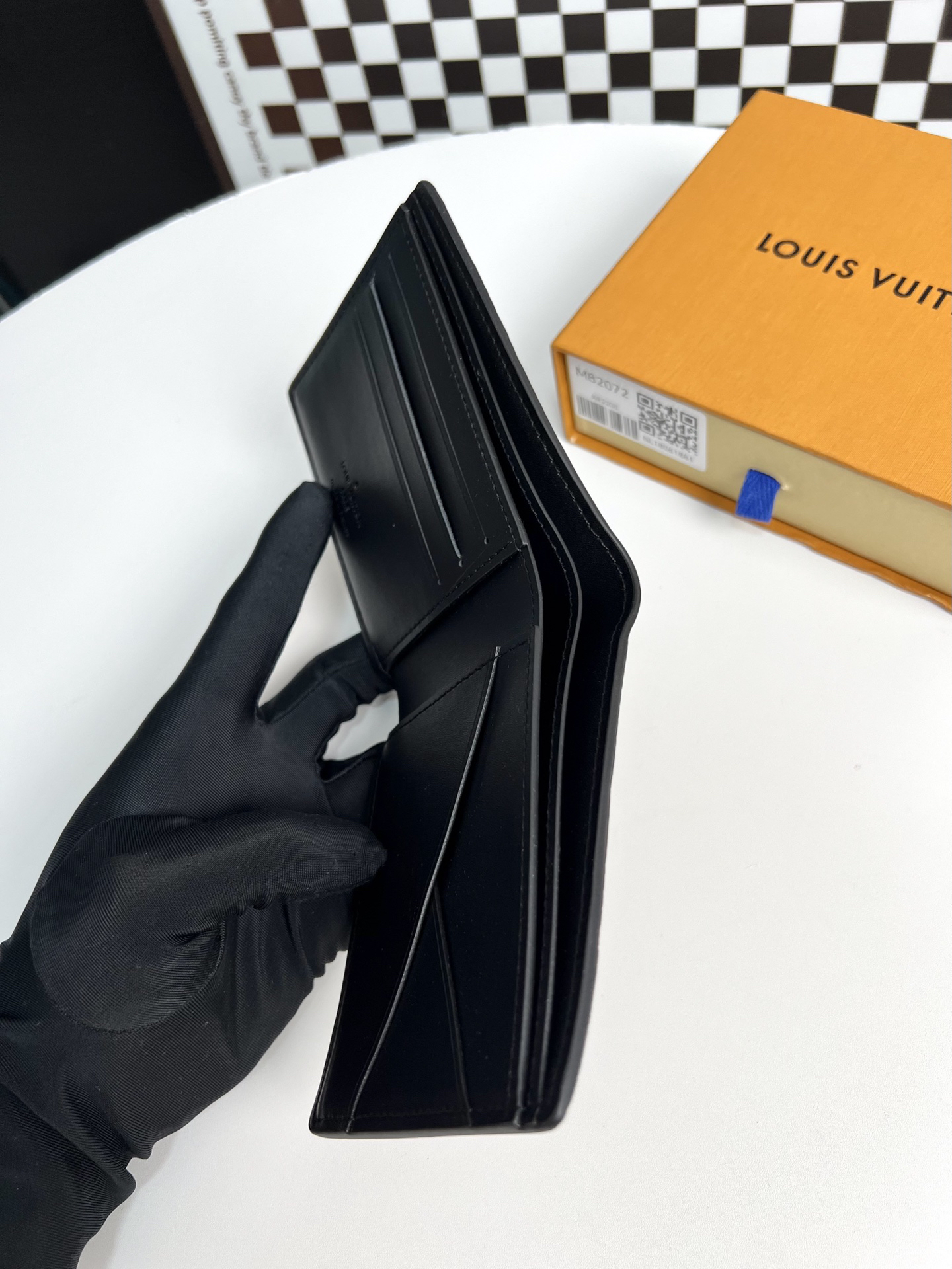 ルイ・ヴィトン「Louis Vuitton」レザーポケットウォレット