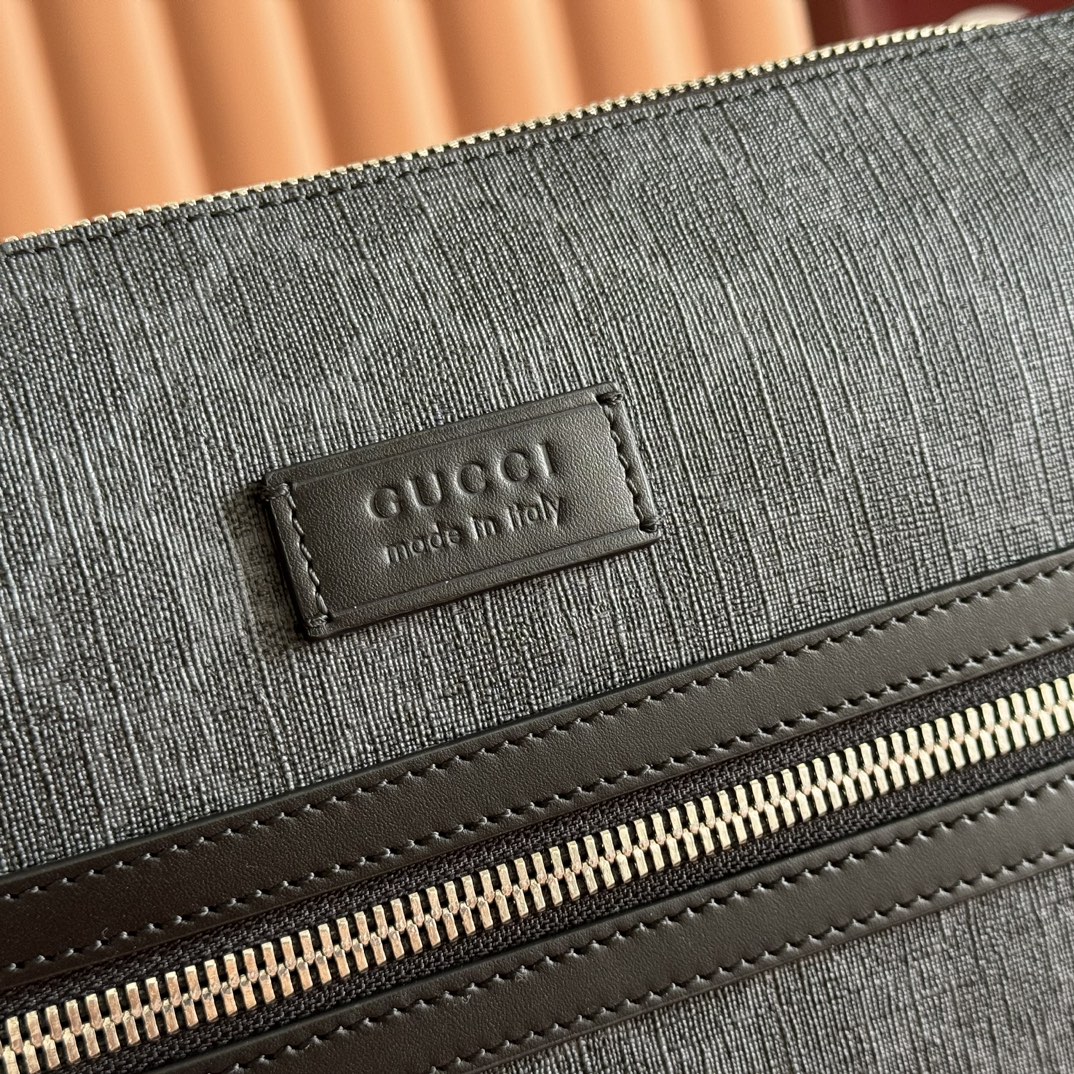 GUCCI 474137 メンズ ショルダーバッグ 斜めがけ 代金引換可