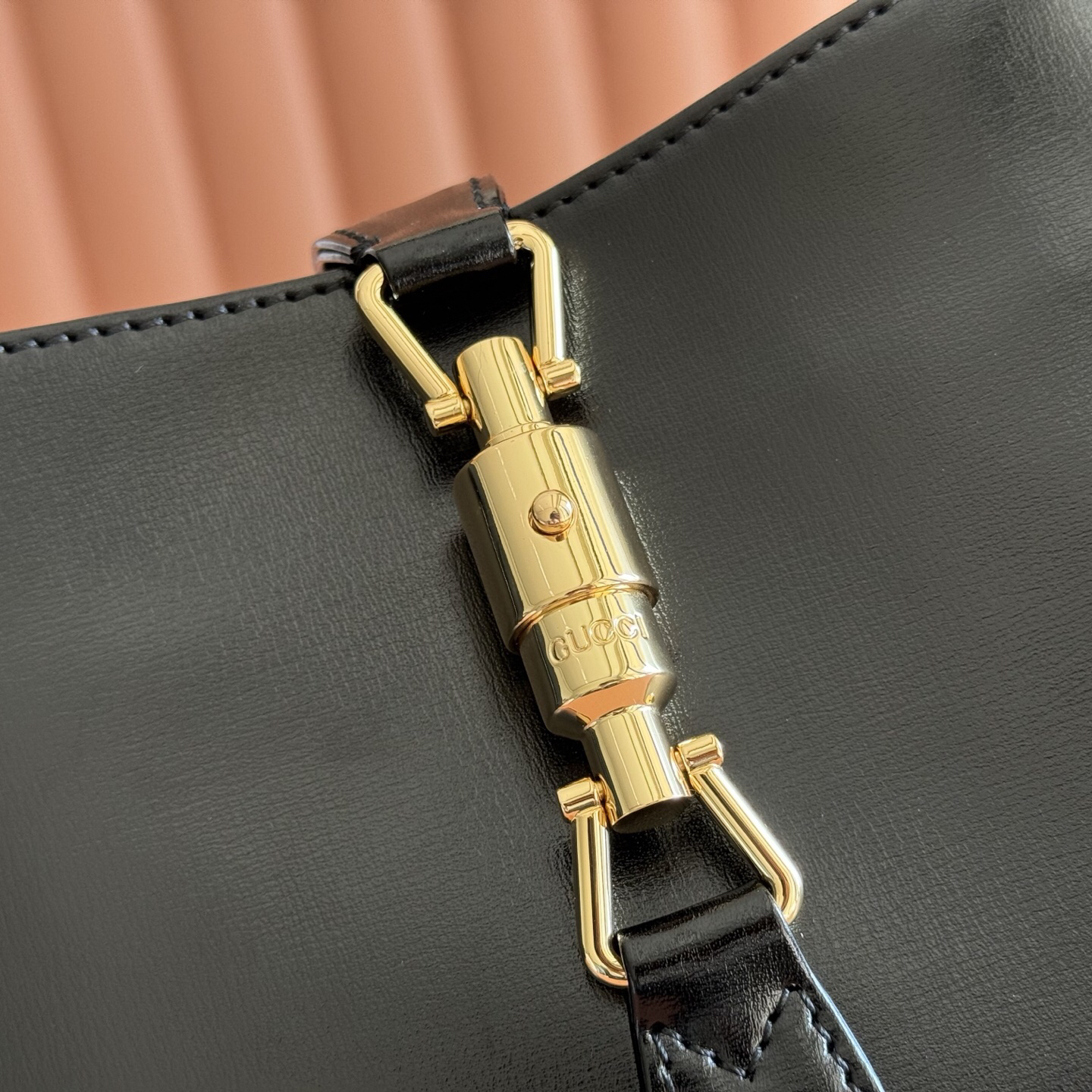 グッチ GUCCI 636709 ハンドバッグ レディース ブランド 正規品 代金引換可