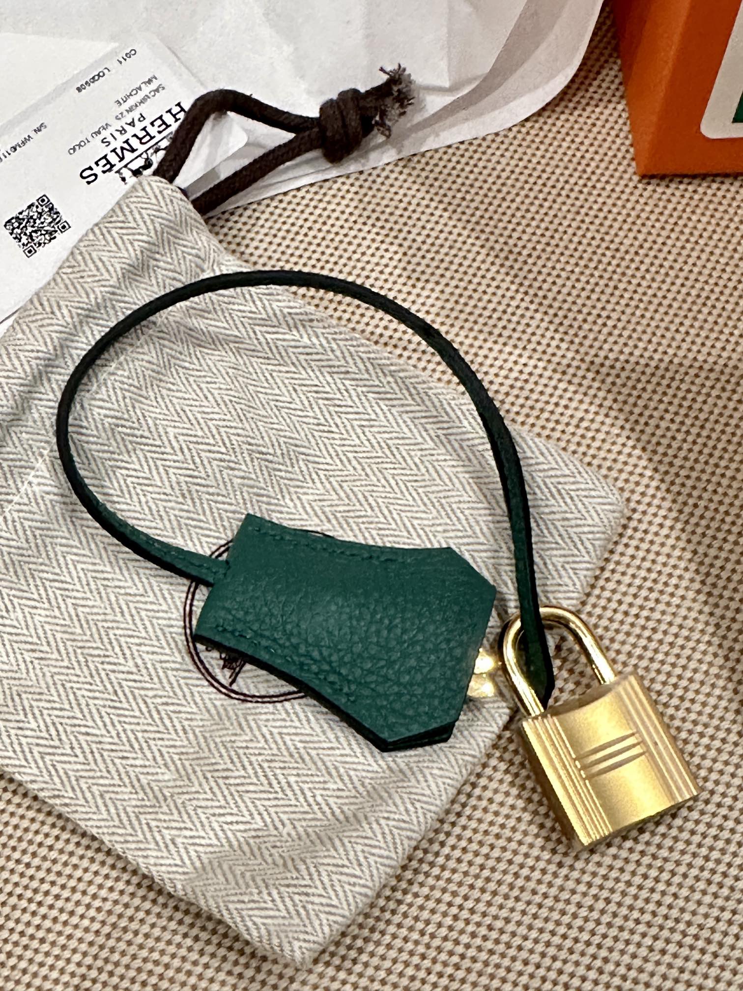 エルメス HERMÈS  BIRKIN25ソン ハンドバッグ ハンドバッグ レディース 革製 高級 正規品 代金引換可