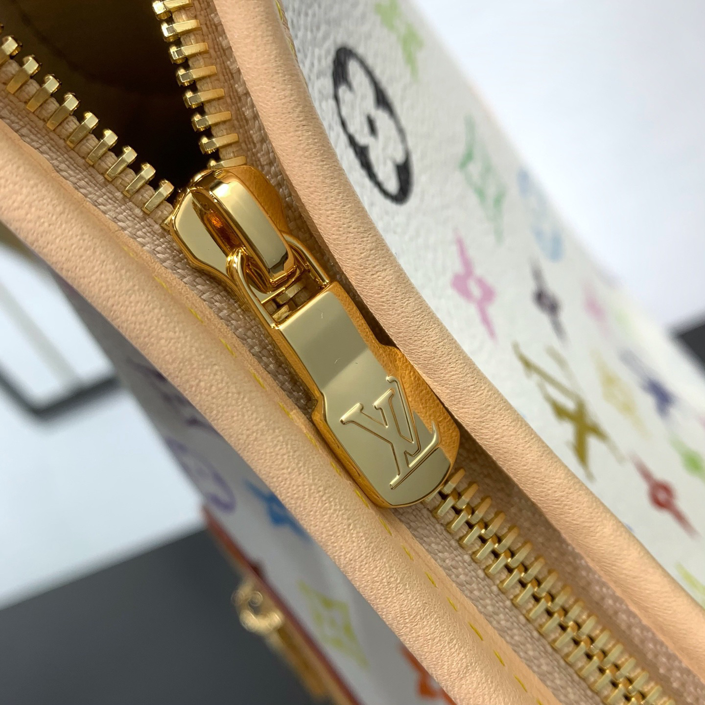 ルイ・ヴィトン LV  M27578 モノグラム ハンドバッグ レディース 正規品  代金引換可