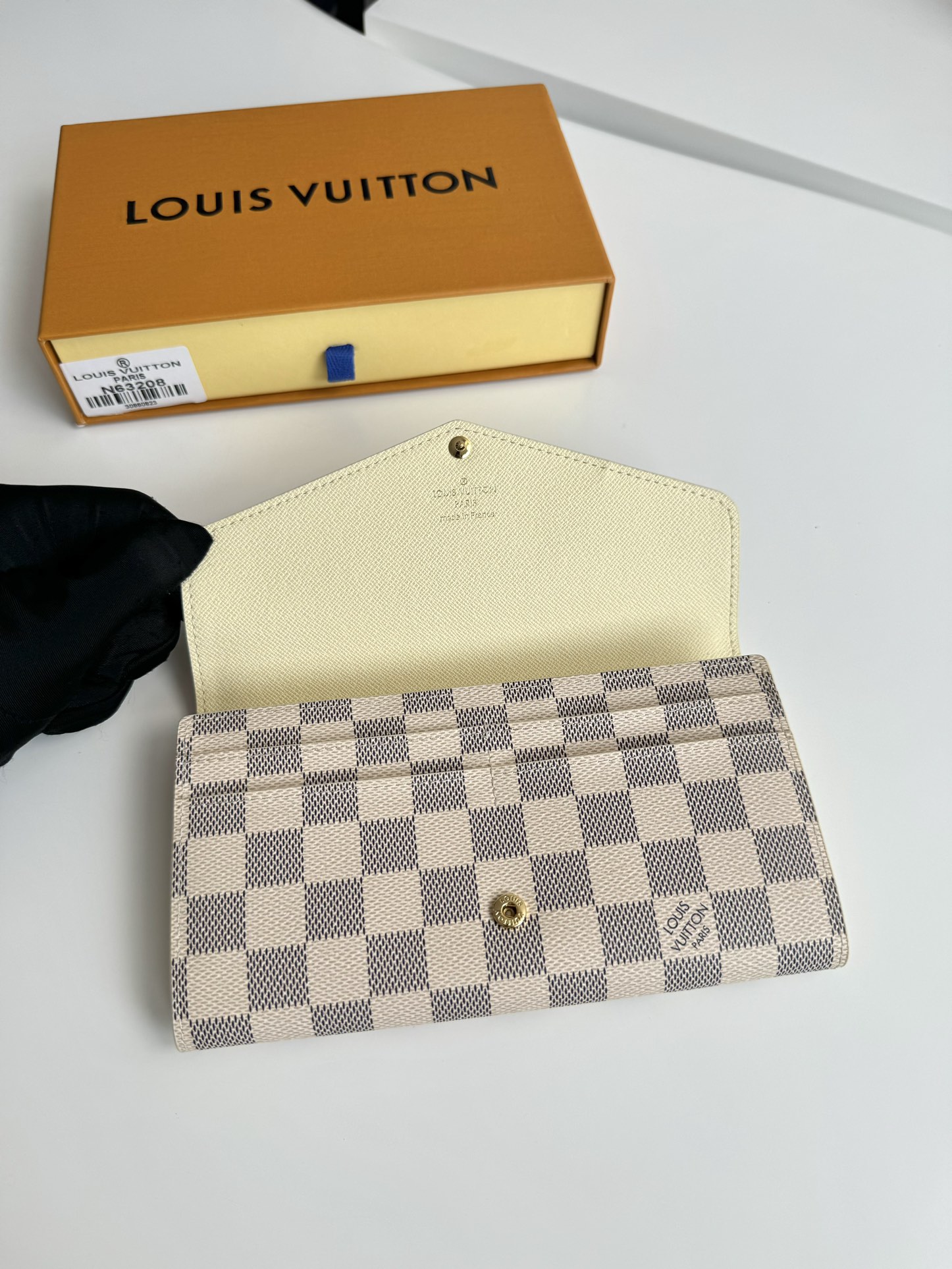 ルイ・ヴィトン「Louis Vuitton」レザーポケットウォレット