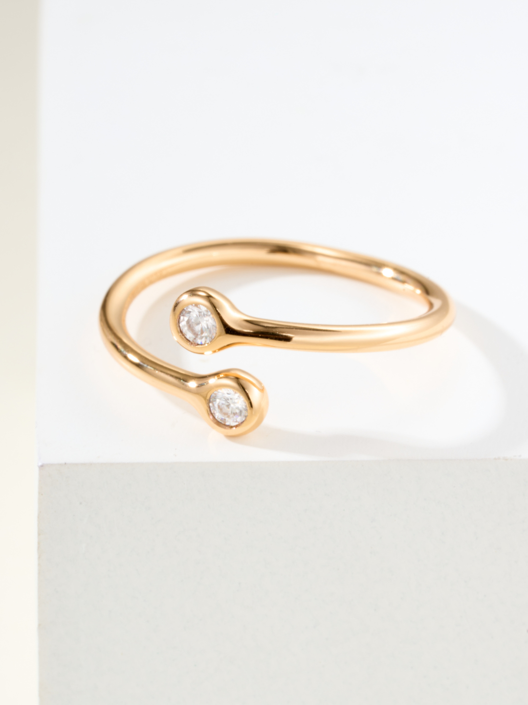 TIFFANY & Co. 最新作 リング 代金引換可