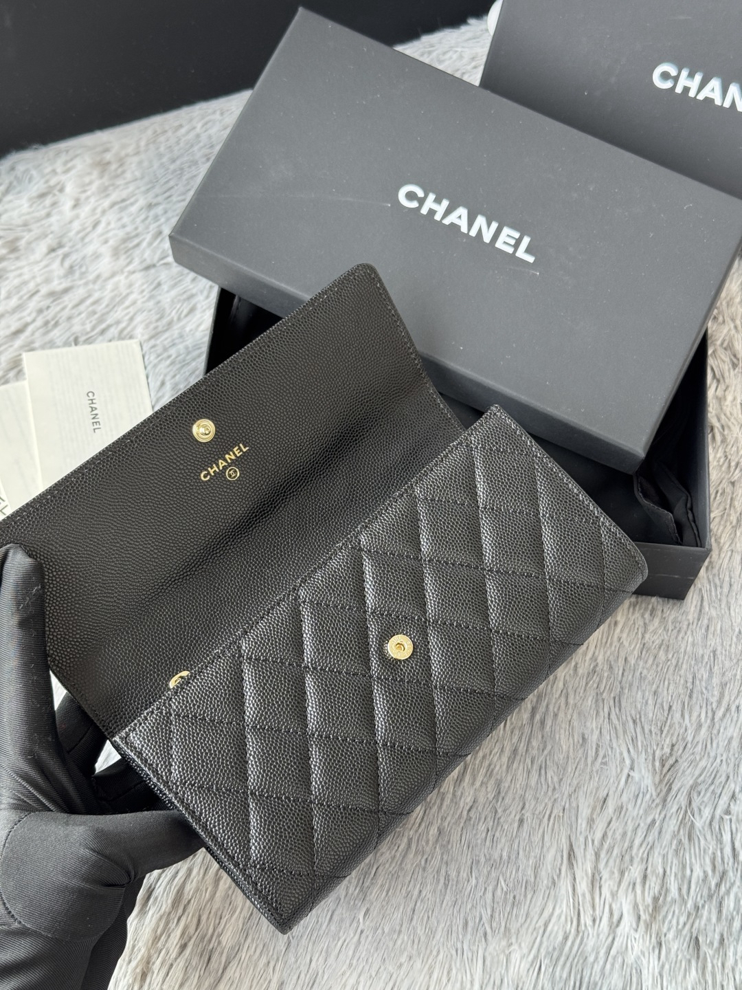 シャネル「Chanel」レザーポケットウォレット