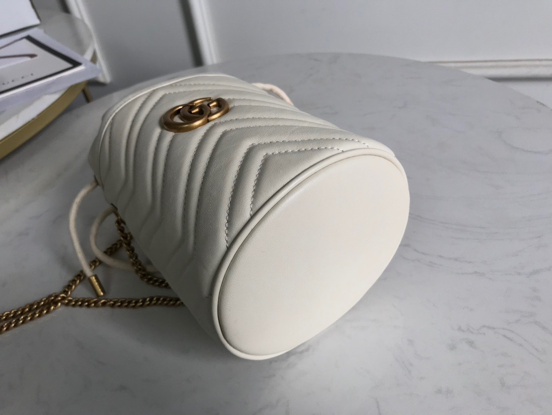 グッチ GUCCI 575163 ハンドバッグ レディース ブランド 正規品 代金引換可