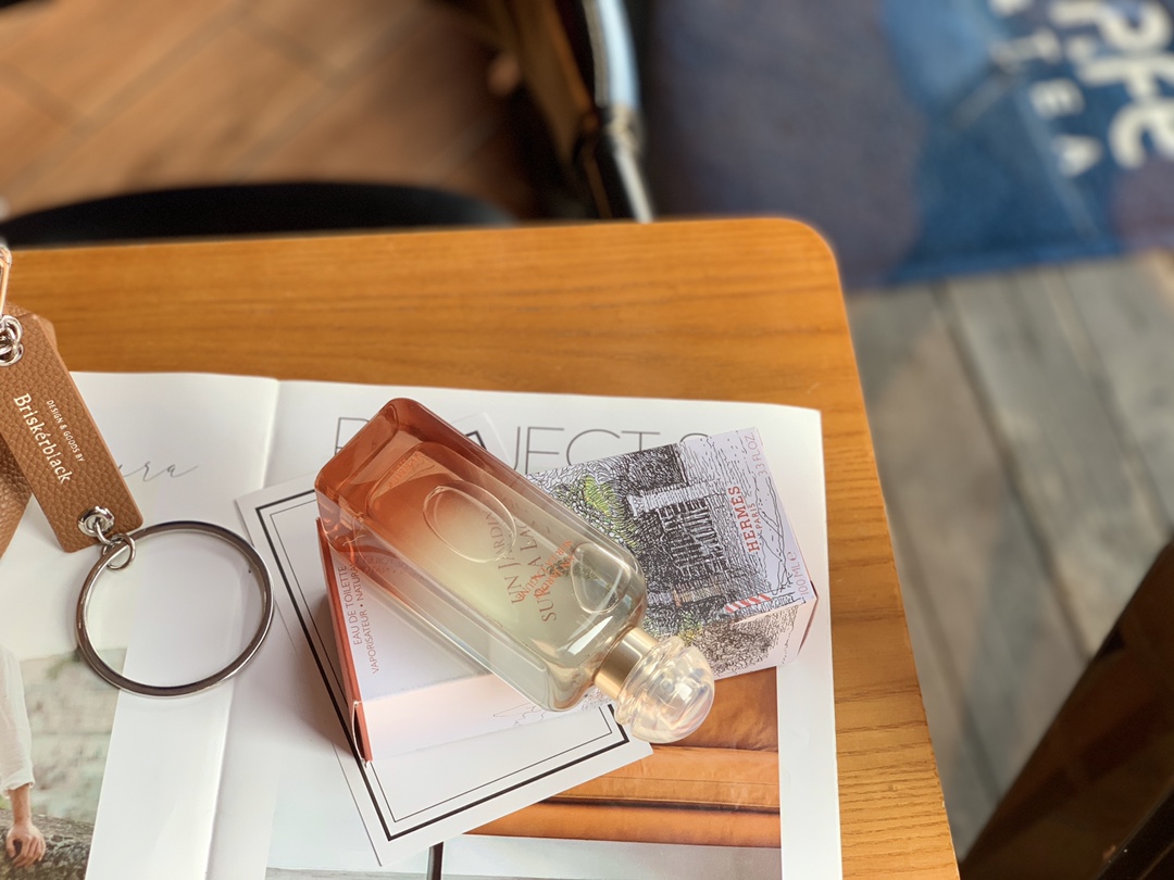 【エルメス】Hermes  100ml 香水（こうすい）レディース / メンズ 送料無料 代金引換