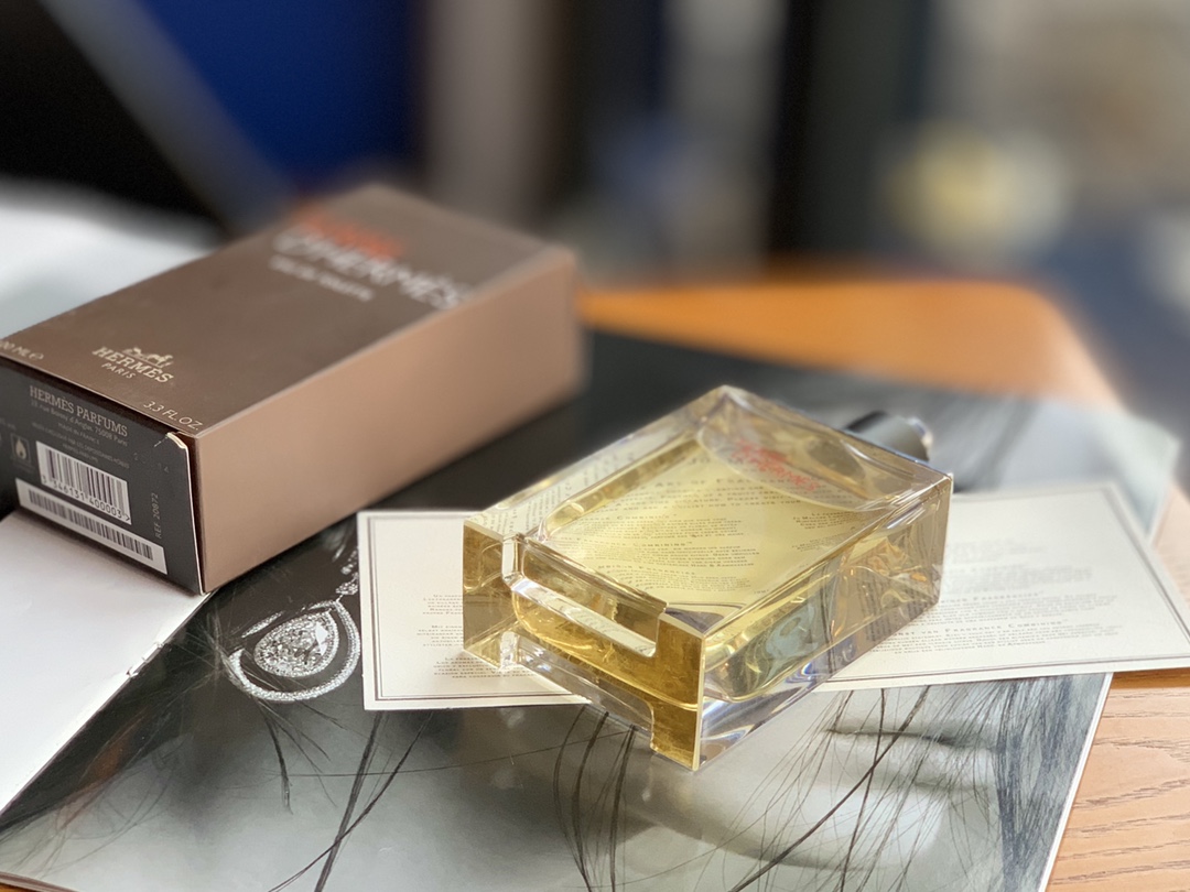 【エルメス】Hermes  100ml 香水（こうすい）レディース / メンズ 送料無料 代金引換