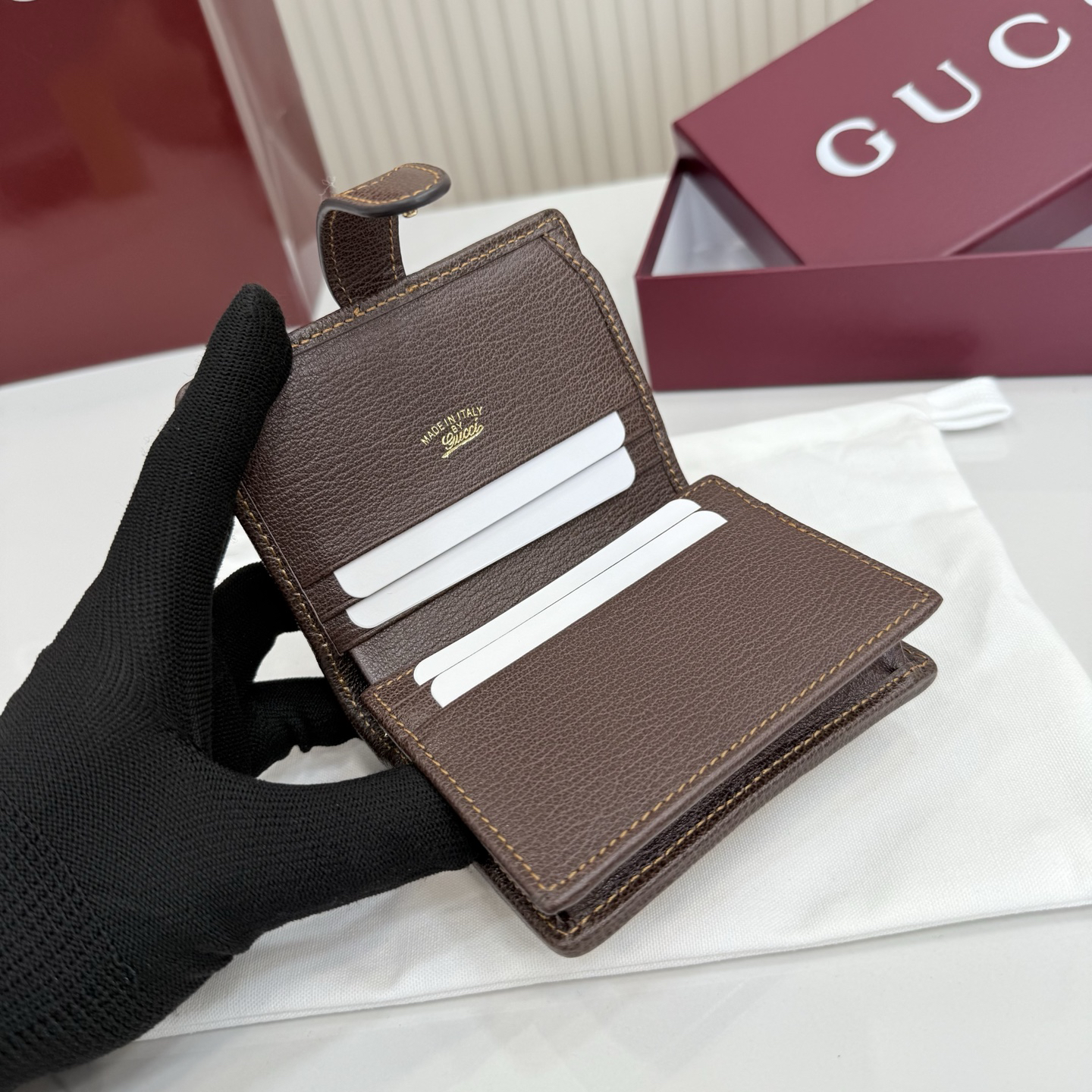 グッチ「Gucci」867166 レディース ラウンドファスナー長財布