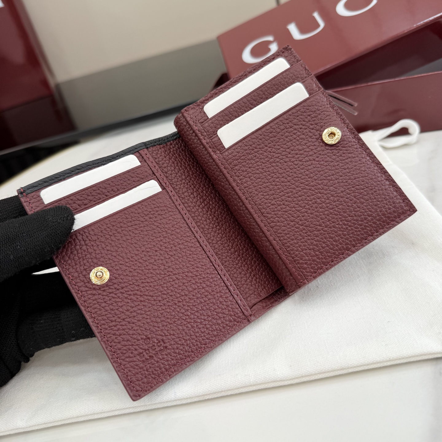 グッチ「Gucci」772738 レディース ラウンドファスナー長財布