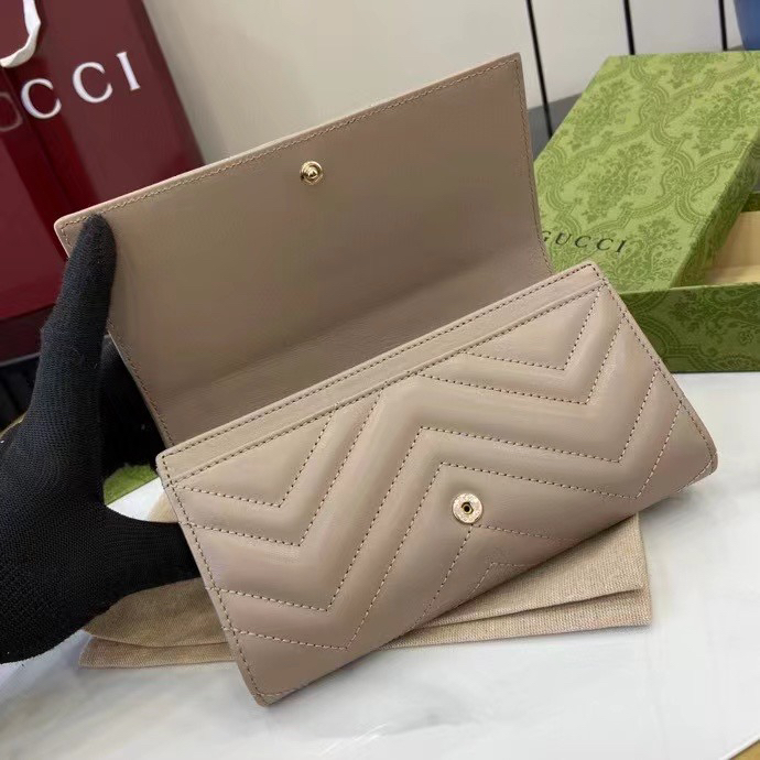 グッチ「Gucci」 443436  レディース ラウンドファスナー長財布 全国送料無料・代金引換対応
