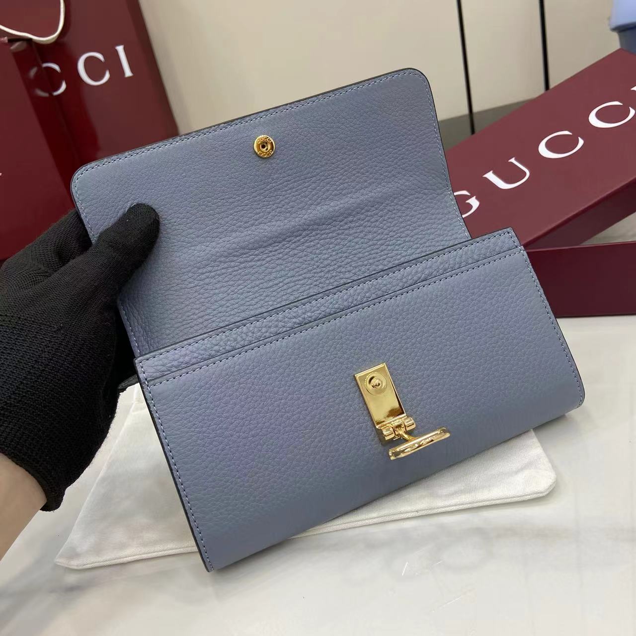 GUCCI グッチ ソフトビット コレクション 828147 ホワイト カーフスキン レディース長財布