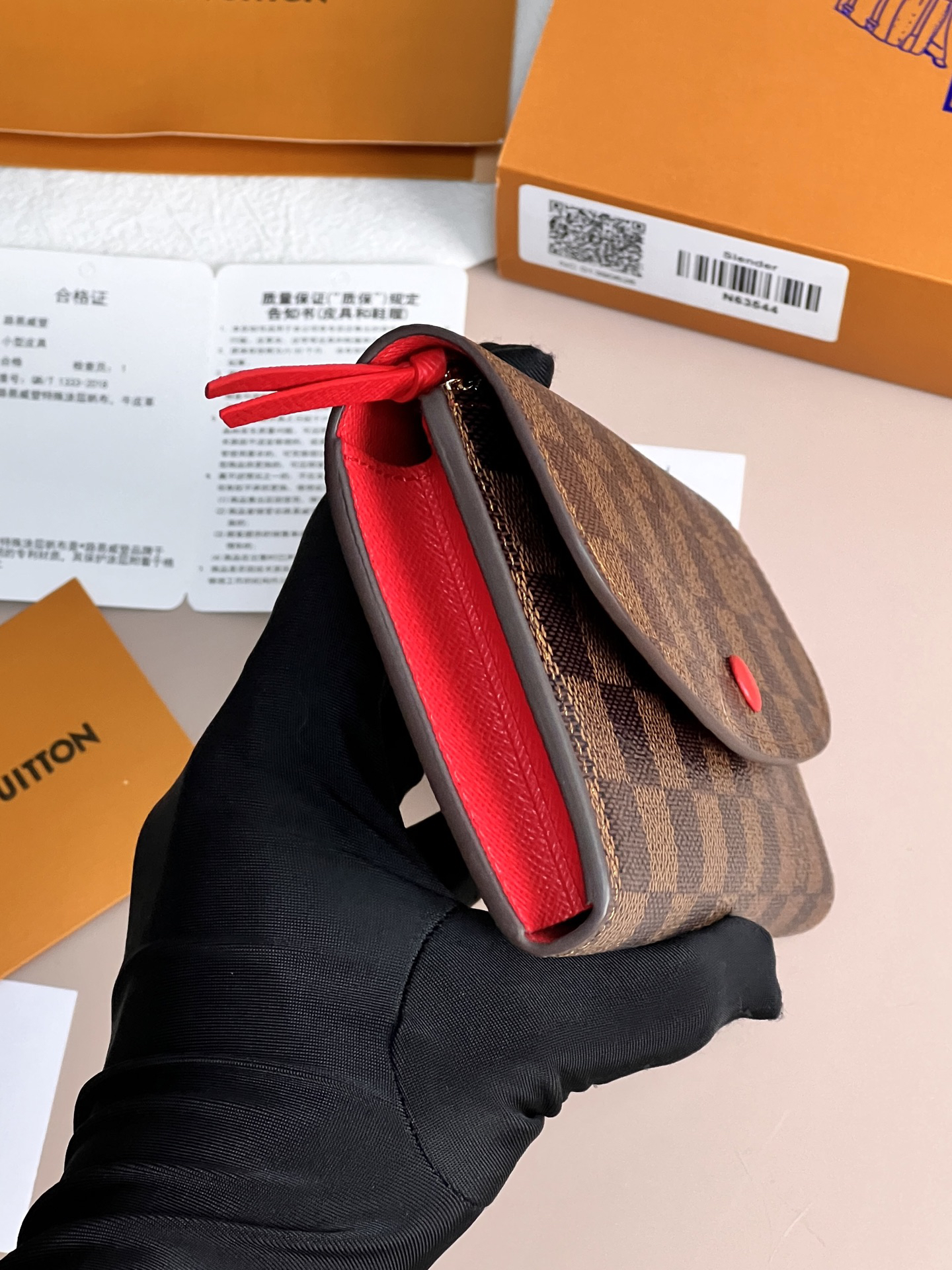 ルイ・ヴィトン「Louis Vuitton」レザーポケットウォレット