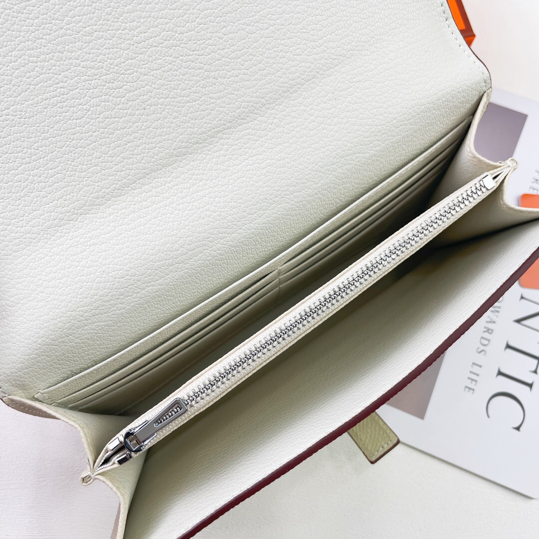 エルメス「Hermès」レザーポケットウォレット