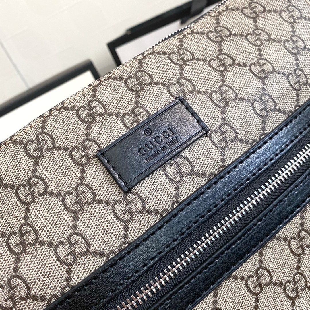 GUCCI 474137 メンズ ショルダーバッグ 斜めがけ 代金引換可