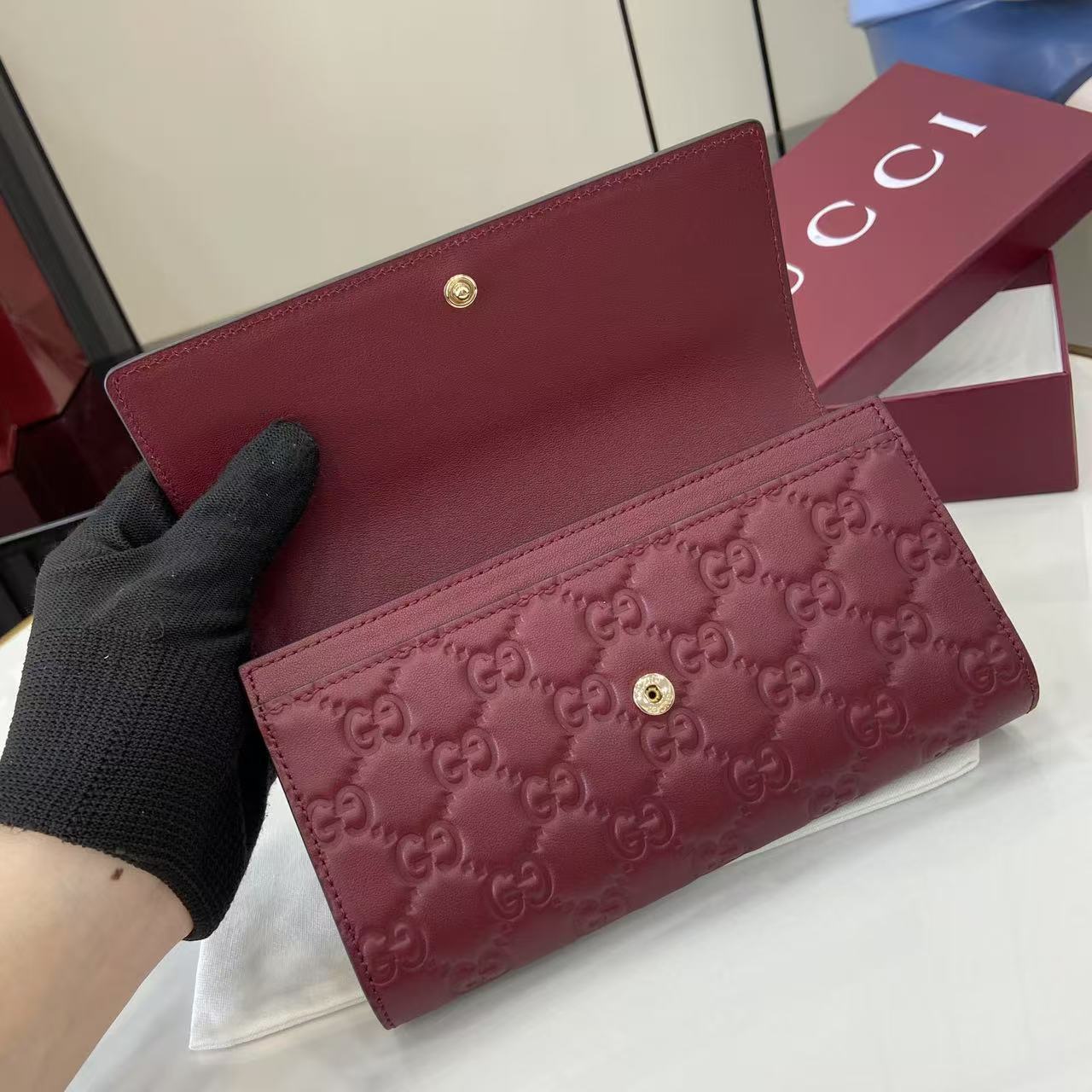 GUCCI グッチ エンブレム コレクション 847210 アンコラレッド 押し花 レディースバッグ