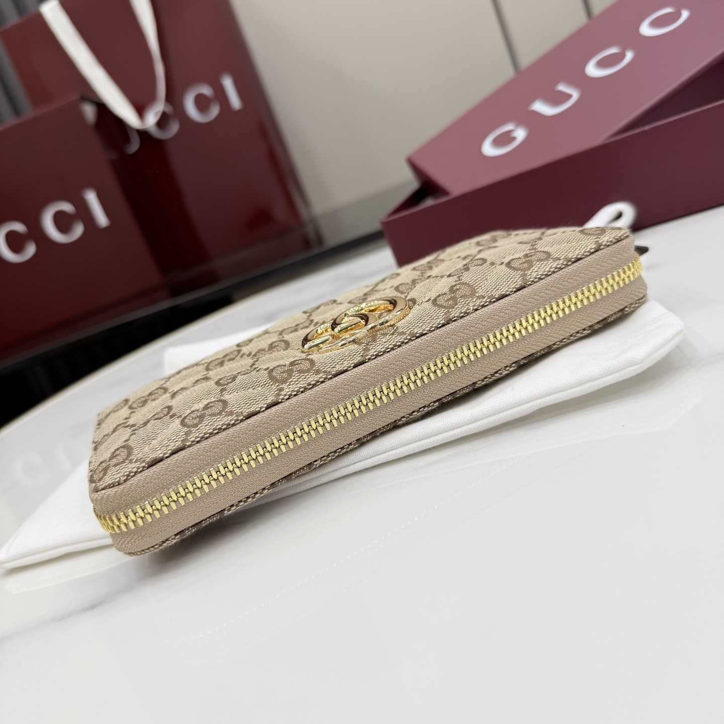 グッチ「Gucci」レディース ラウンドファスナー長財布
