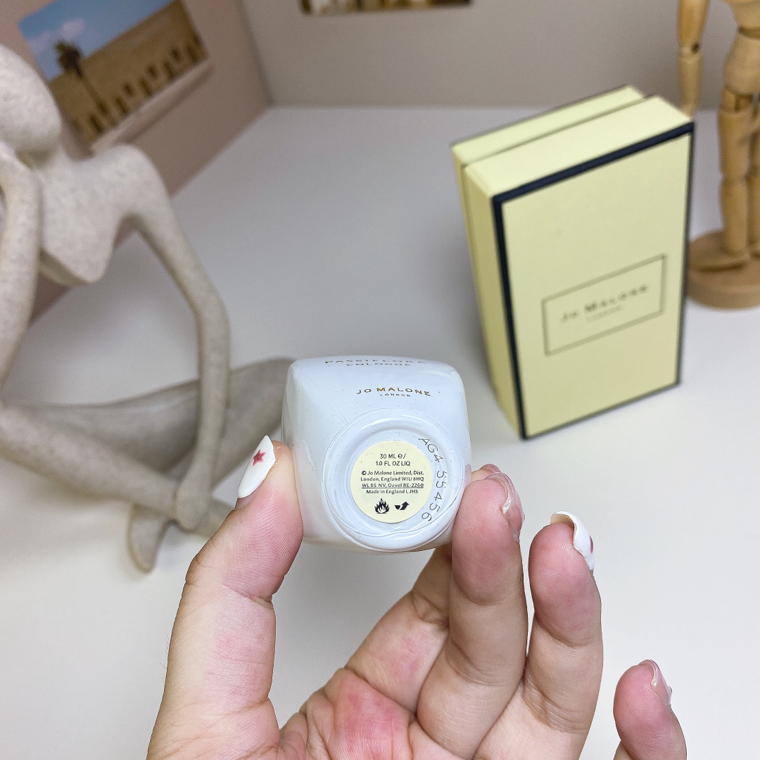 Jo Malone London ジョーマローン コロン 30ml 人気香水 ユニセックス ギフト 成人向け 代金引換対応可